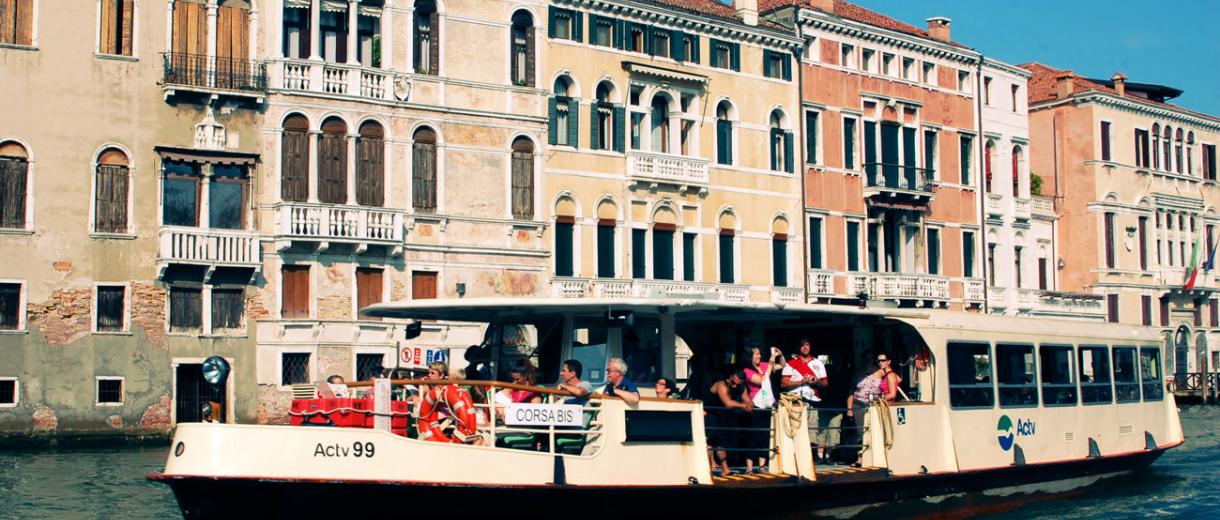 Getting Around Venice: Public And Private Transports | Venice Tourism